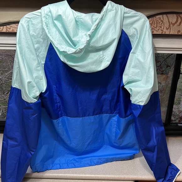 Columbia Light Weight Jacket, size Large - Picture 2 of 3